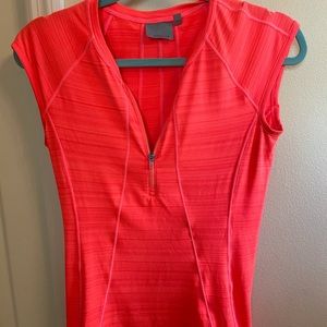 Athleta top
